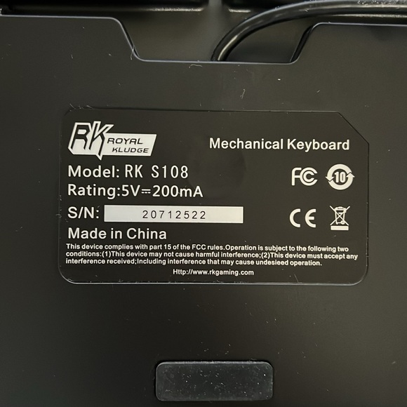 Royal Kludge gaming keyboard - Picture 7 of 8